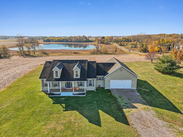6153 County Road 18 6153 County Road 18, Bellefontaine, OH 43311