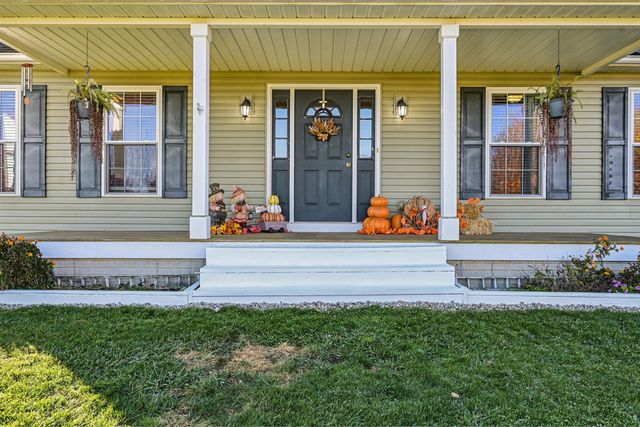 6153 County Road 18 6153 County Road 18, Bellefontaine, OH 43311
