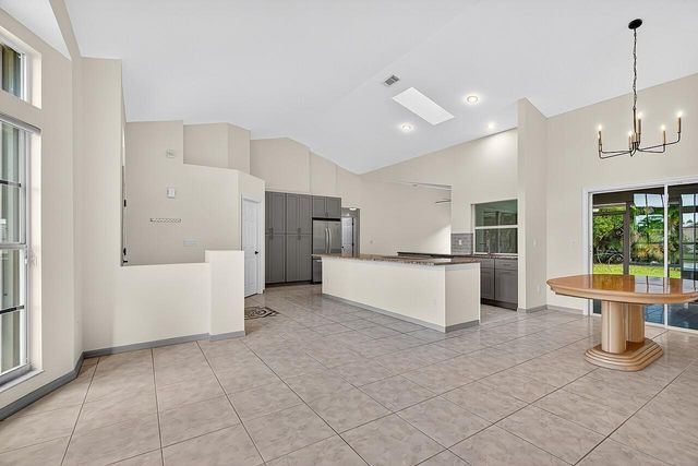 1785 SE Berkshire Boulevard, Port St Lucie, FL 34952