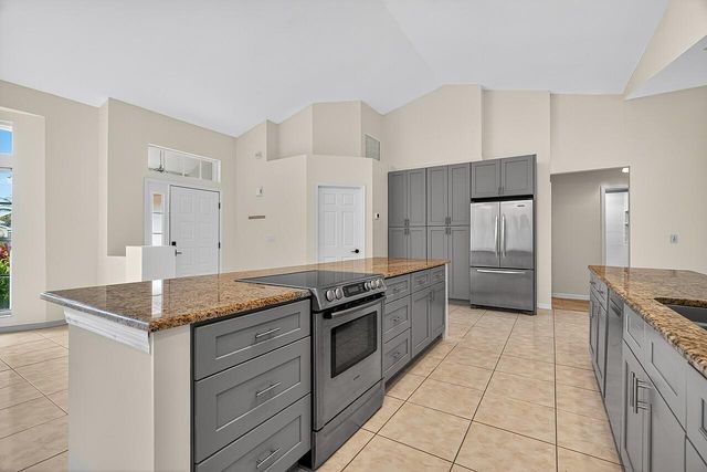 1785 SE Berkshire Boulevard, Port St Lucie, FL 34952