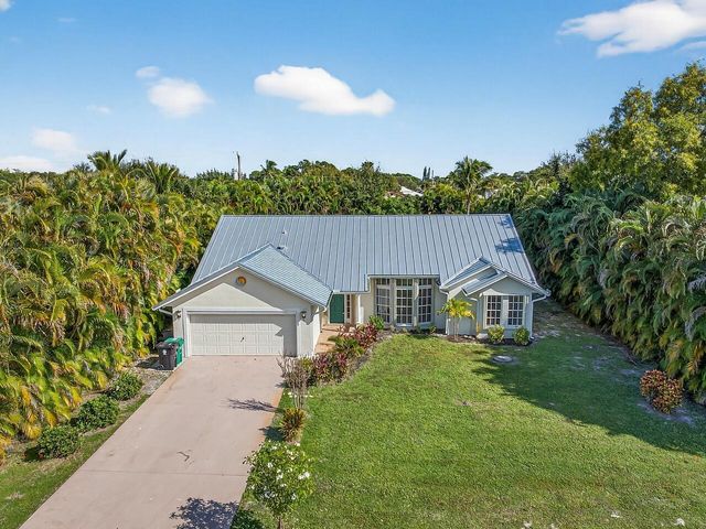 1785 SE Berkshire Boulevard, Port St Lucie, FL 34952