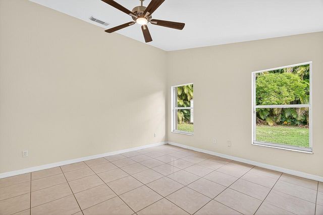 1785 SE Berkshire Boulevard, Port St Lucie, FL 34952