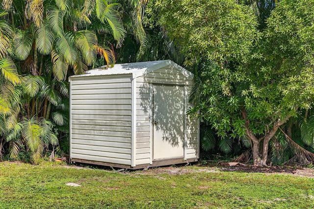 1785 SE Berkshire Boulevard, Port St Lucie, FL 34952