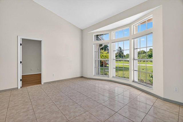 1785 SE Berkshire Boulevard, Port St Lucie, FL 34952