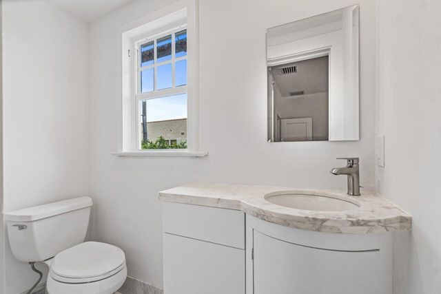 263 Park Avenue, Palm Beach, FL 33480