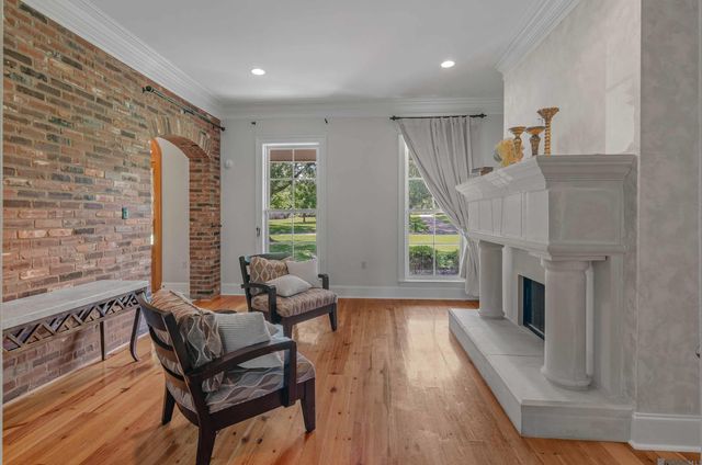 18867 Bienville Ct, Prairieville, LA 70769