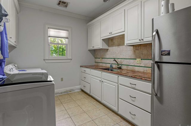 18867 Bienville Ct, Prairieville, LA 70769