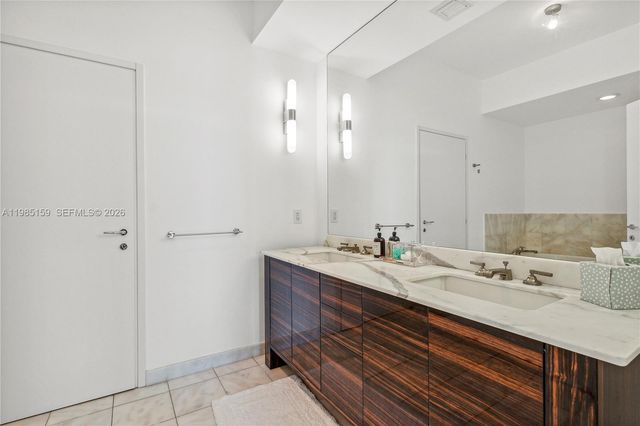 50 S Pointe Drive 805, Miami Beach, FL 33139