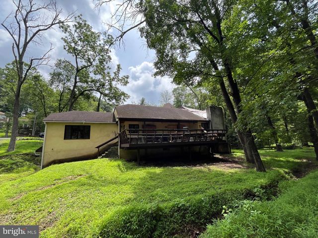 93 JACOBS CREEK RD, Ewing, NJ 08628