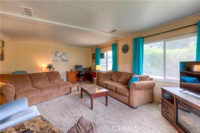 329 Ridgecrest Pkwy, Oroville, CA 95966