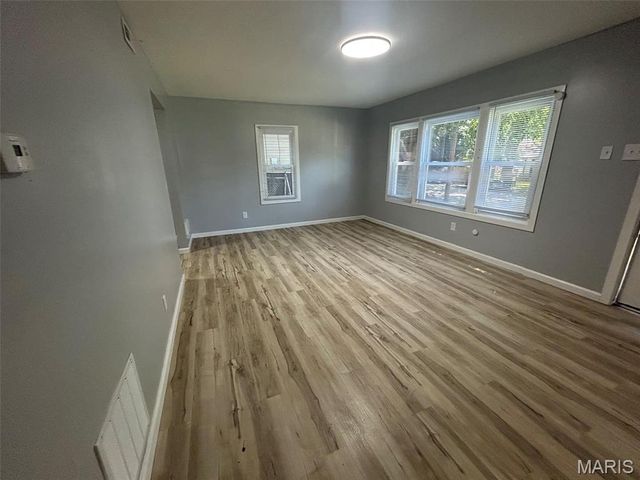 5 Cady Drive, Calverton Park, MO 63135