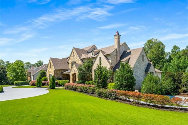 2340 Thisel Down Drive, Statham, GA 30666