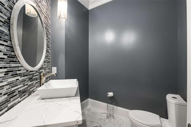 2340 Thisel Down Drive, Statham, GA 30666