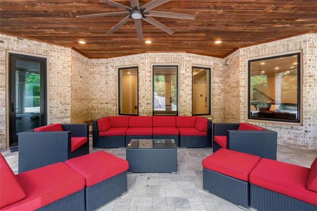 2340 Thisel Down Drive, Statham, GA 30666