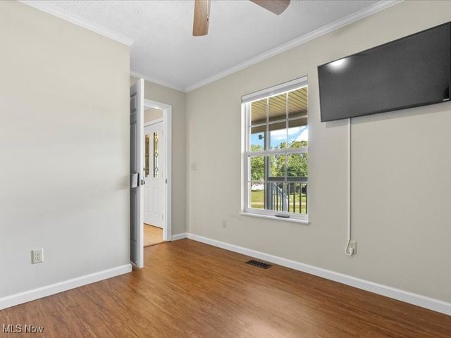 19 Sherman Drive, Marietta, OH 45750