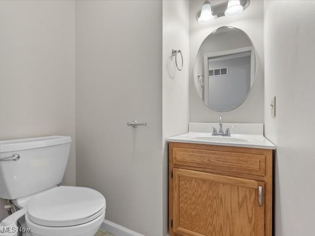 19 Sherman Drive, Marietta, OH 45750