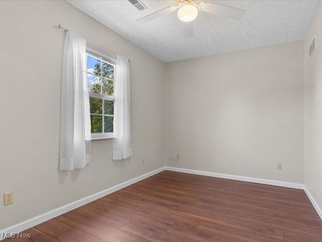 19 Sherman Drive, Marietta, OH 45750