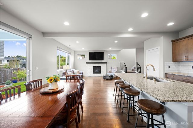 7513 11th Place SE, Lake Stevens, WA 98258