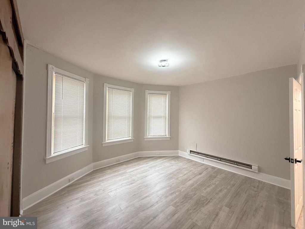 1718 S BROAD ST, Trenton, NJ 08610