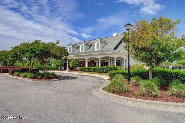 2052 Willowleaf Drive, Leland, NC 28451