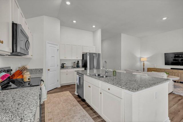 2052 Willowleaf Drive, Leland, NC 28451