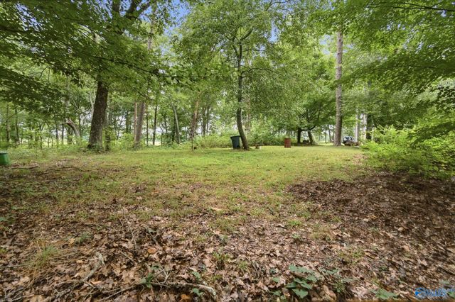 556 Edwards Circle, Laceys Spring, AL 35754