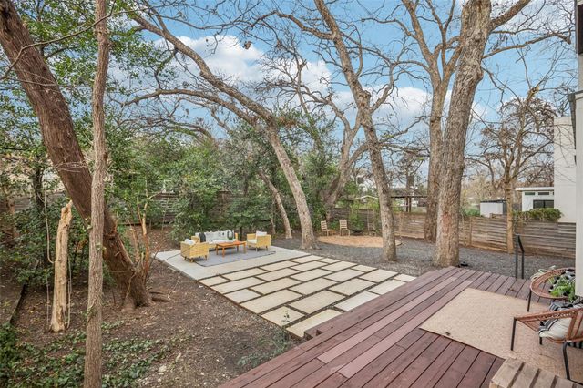 1114 Mariposa DR B, Austin, TX 78704