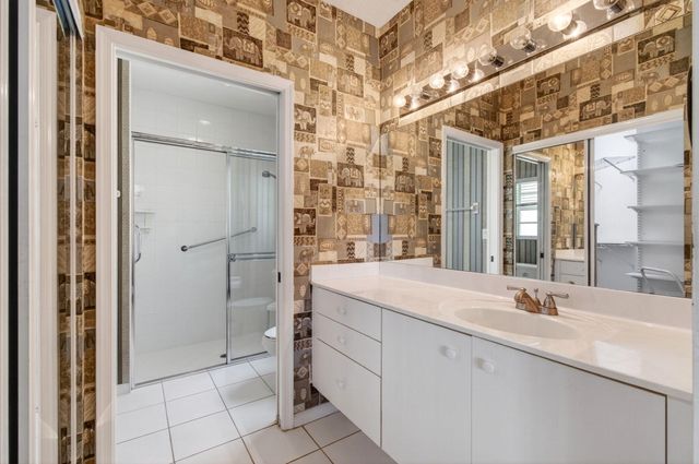 6083 Caladium Road, Delray Beach, FL 33484