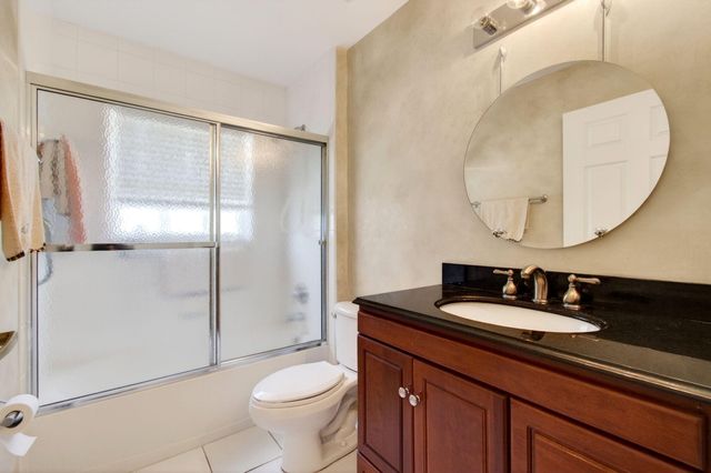 6083 Caladium Road, Delray Beach, FL 33484