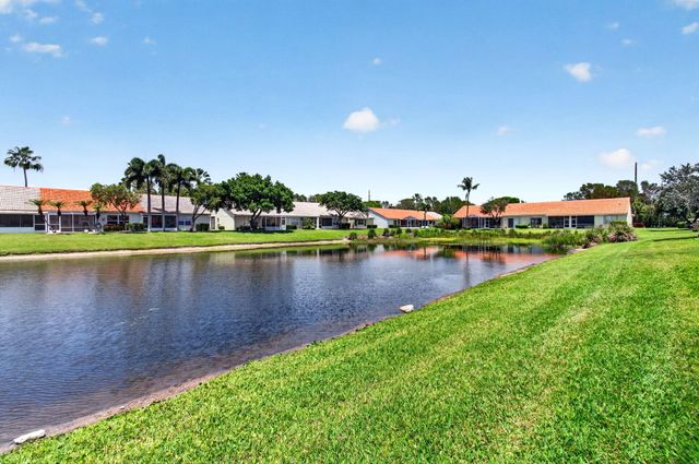 6083 Caladium Road, Delray Beach, FL 33484