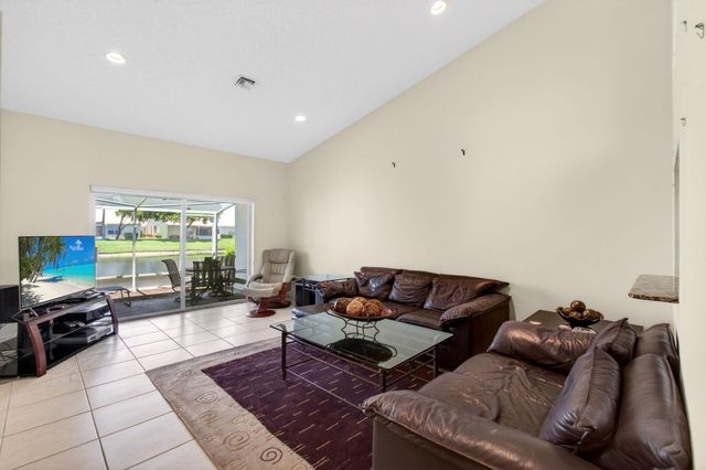 6083 Caladium Road, Delray Beach, FL 33484