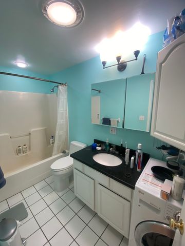 1 Davenport St. 8, Cambridge, MA 02140
