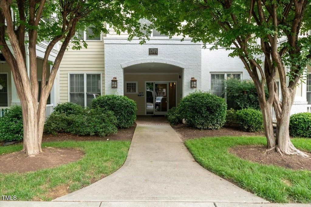 1301 Durlain Drive 103, Raleigh, NC 27614