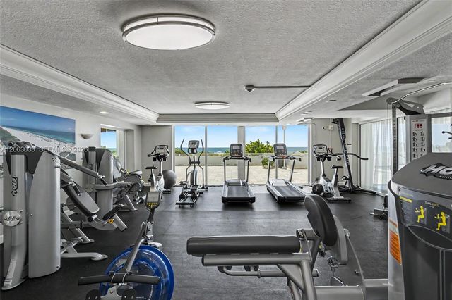 465 Ocean Dr 604, Miami Beach, FL 33139