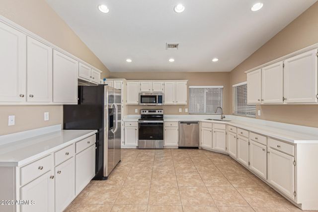 10820 N 57TH Drive, Glendale, AZ 85304