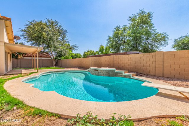 10820 N 57TH Drive, Glendale, AZ 85304