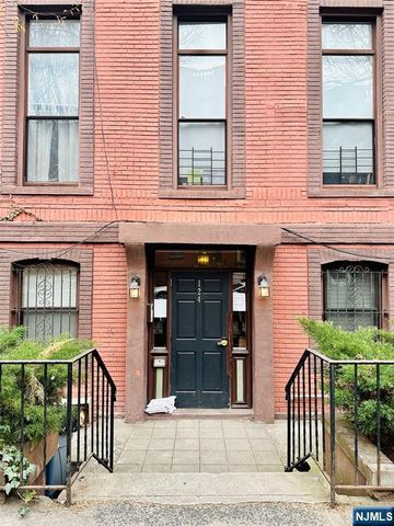 124 Mercer Street 2, Jersey City, NJ 07302