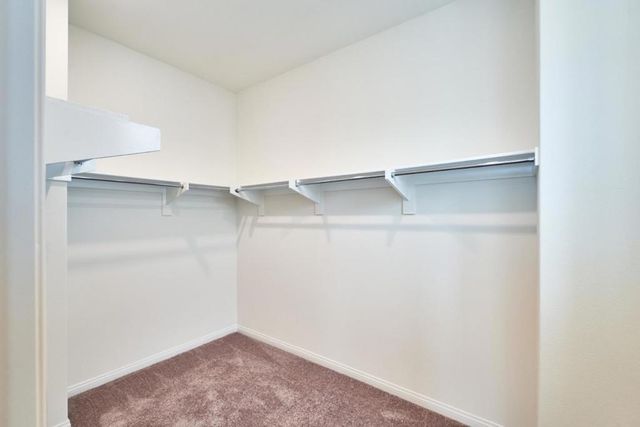 729 Daniel Freeman Circle, Inglewood, CA 90301