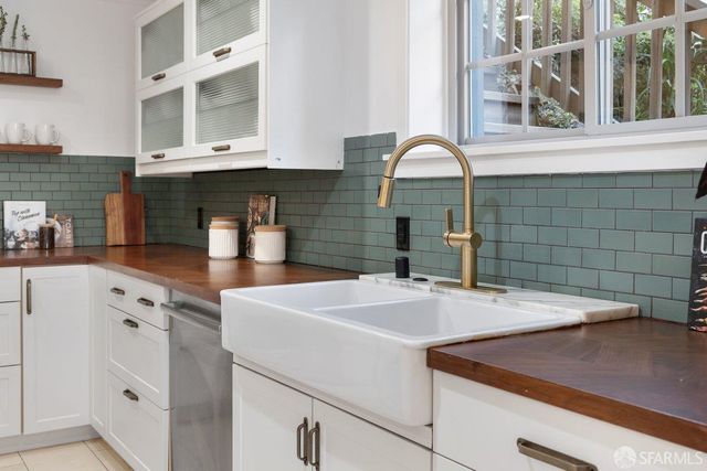 739 Congo Street, San Francisco, CA 94131