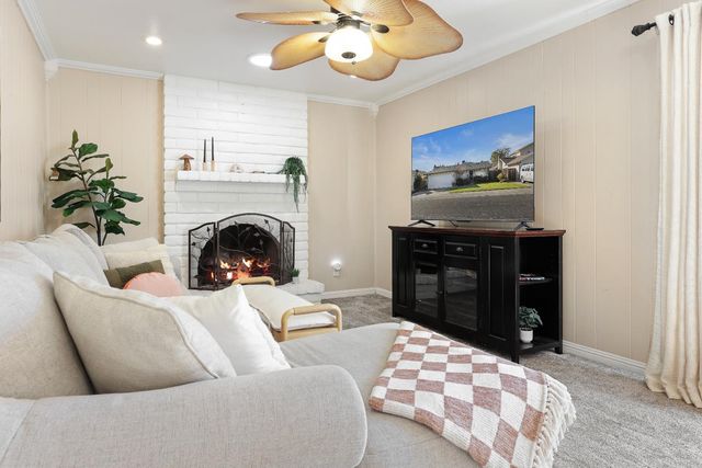 2312 Burton Way, Lodi, CA 95242