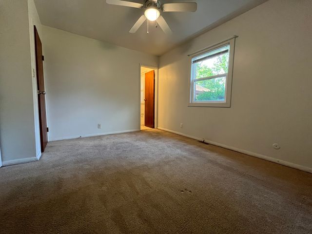 149 Mellbrook Road, Bolingbrook, IL 60440