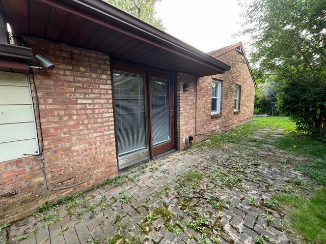 149 Mellbrook Road, Bolingbrook, IL 60440