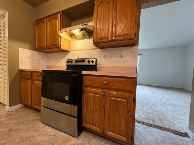 149 Mellbrook Road, Bolingbrook, IL 60440