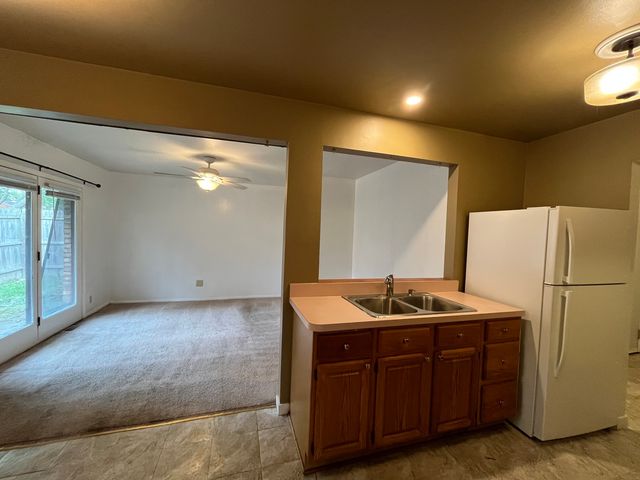149 Mellbrook Road, Bolingbrook, IL 60440