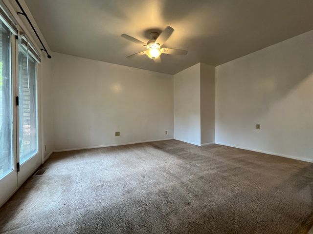149 Mellbrook Road, Bolingbrook, IL 60440