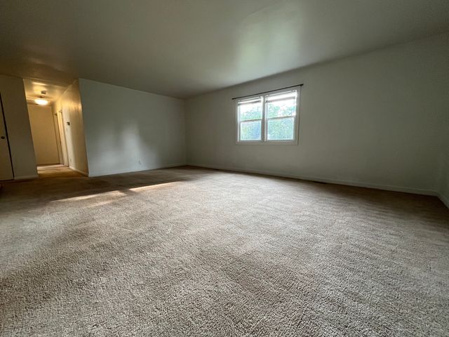 149 Mellbrook Road, Bolingbrook, IL 60440