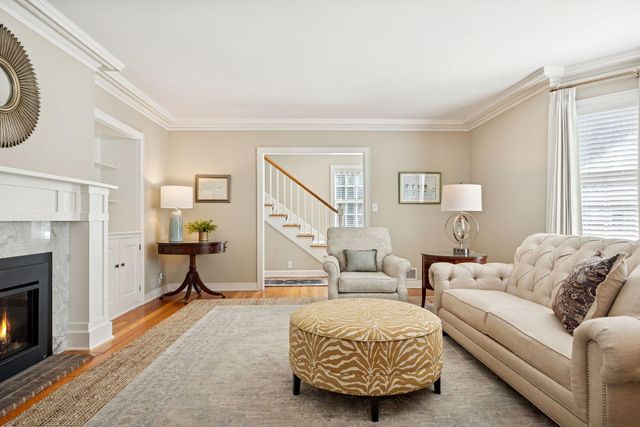 932 9th Avenue SW, Rochester, MN 55902