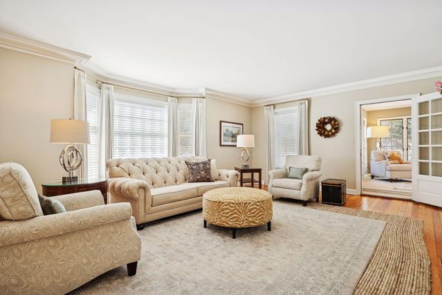 932 9th Avenue SW, Rochester, MN 55902