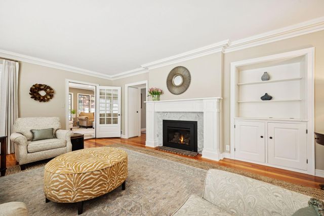 932 9th Avenue SW, Rochester, MN 55902