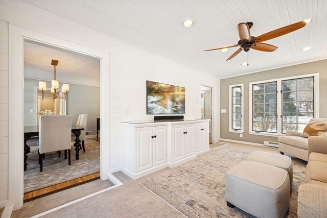 932 9th Avenue SW, Rochester, MN 55902